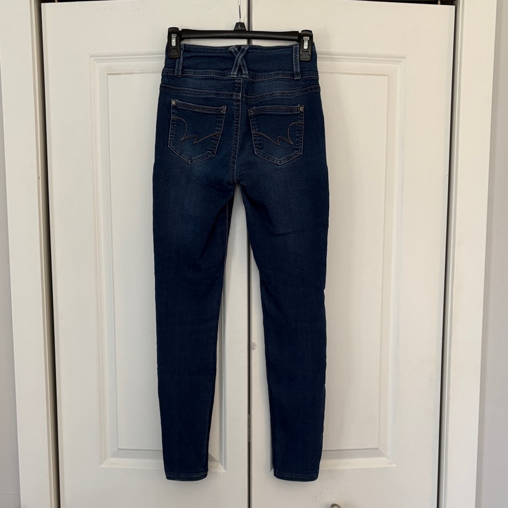 Wallflower Women's Dark Blue The Sassy High-Rise Skinny Jeans Size 3 Long - Picture 4 of 11